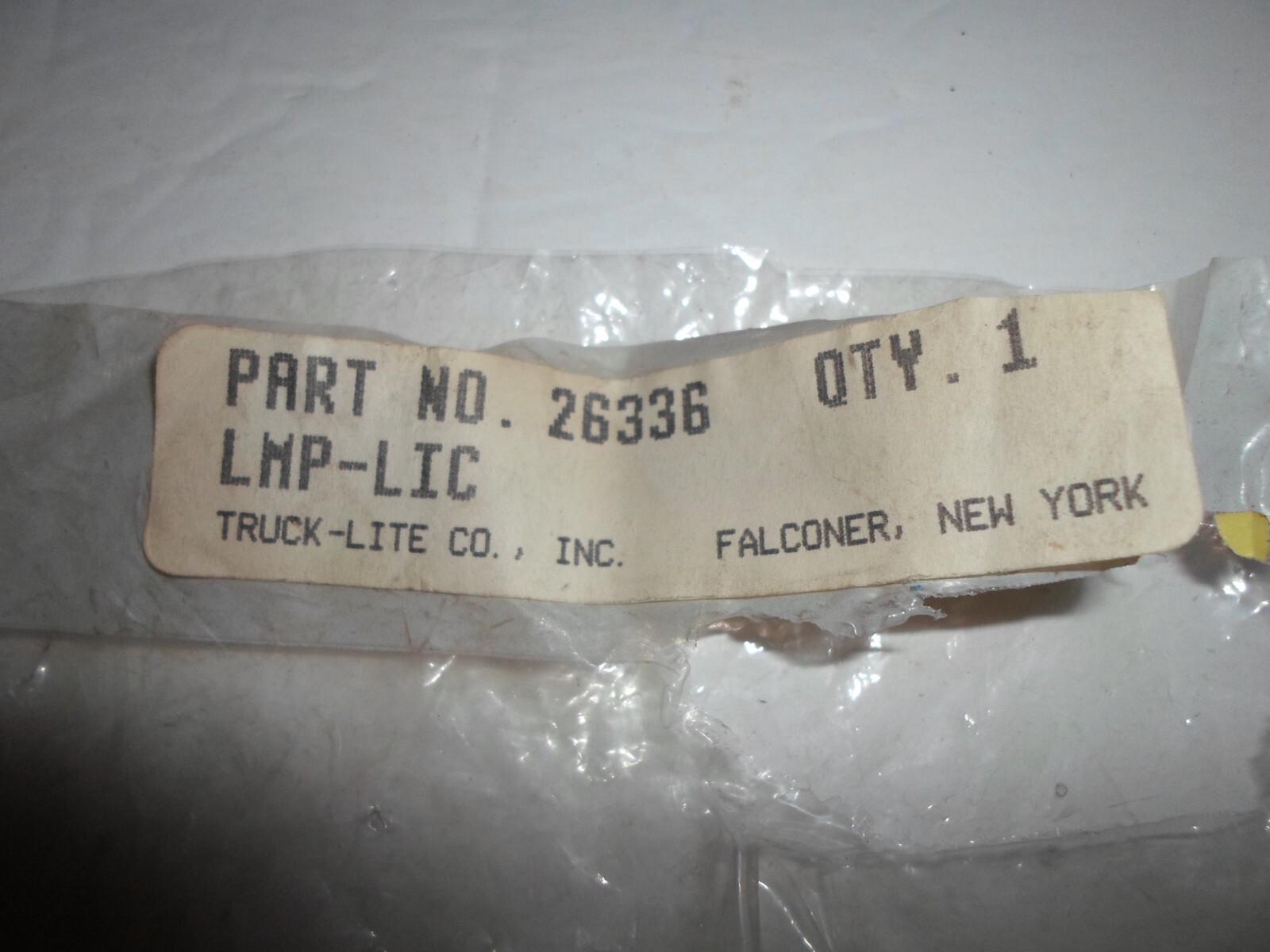 Truck Lite Part #26336, LMP-LIC