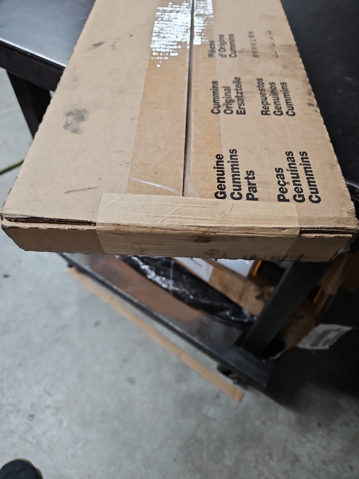 Genuine Cummins 5579344 Upper Engine Gasket Set