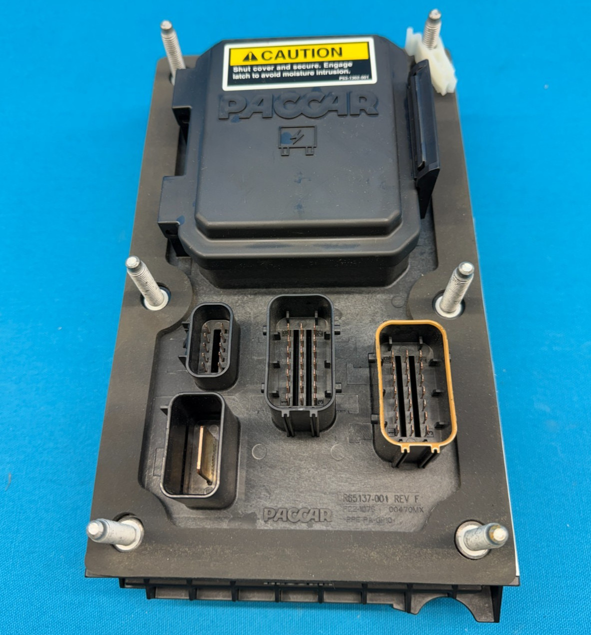 Genuine OEM Paccar P27-1209-01010 Cab PDC 2.1M Fuse Panel Assembly