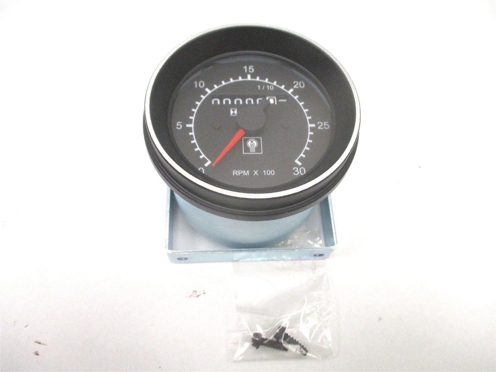 Q43-1018-5 NEW PACCAR ELECTRIC TACHOMETER + HOURMETER GAUGE 3″ KENWORTH